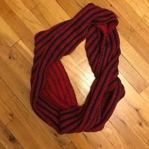 J. Crew circle scarf (red & navy blue)